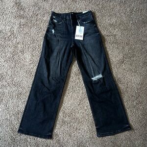 Women’s Black Distressed Jeans NWT